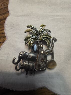 Vintage Fabulous Jungle Brooch by Kenneth Cole